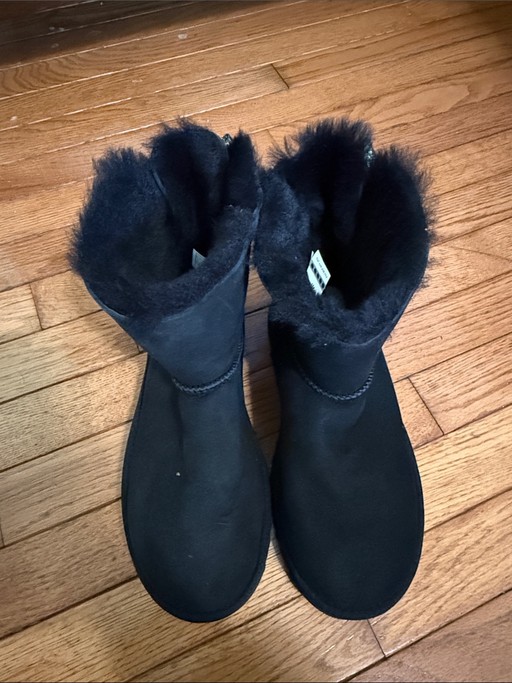 Black Ugg Bailey Bows